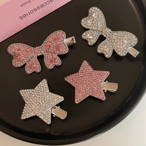 Barrette à Cheveux Étincelante Étoile et Nœud en Strass Mode Métal Incrusté Pince Latérale Élégantes Épingles à Cheveux Bijoux Femme