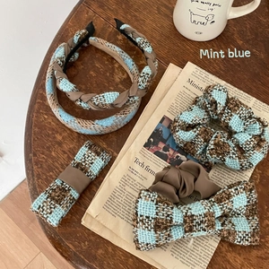 French Vintage Blue Plaid Tweed Hair Clips For Women Elegant Handmade Bowknot Scrunchies Satin Plaid Hair Accessories For Daily Styling
