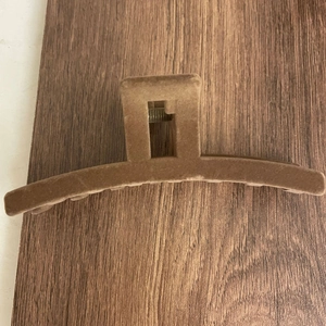 Large flocked cross hair claw clip in coffee brown for women thick hair styling