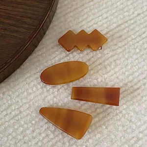 Vintage Amber Tortoiseshell Acrylic Hair Clip Geometric Duckbill Side Clip Elegant Acetate Texture Hair Accessory For Women