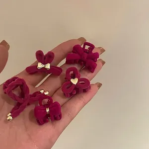 Mini Pinza per Capelli Francese con Fiocco Floccato per Donna Rosso Rosa Velluto Piccola Pinza Capelli Lega Minimalista