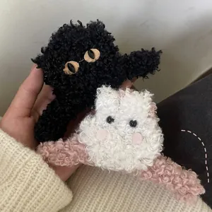 Simpatica Molletta per Capelli a Forma di Panda Gatto Orso in Peluche Sherpa Grande Clip a Squalo in Pelliccia Sintetica