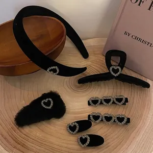 Handmade Retro Velvet Rhinestone Heart Hair Clip Elegant Fashion Cloth Duckbill Clip Women Hair Accessories Headband Claw Clip