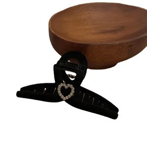 Elegant black velvet shark hair clip with heart-shaped rhinestones for thick hair