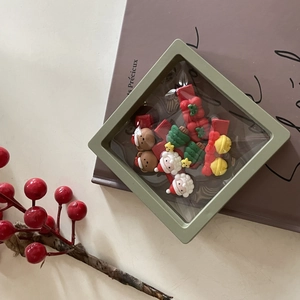 Coffret de barrettes de Noël avec Père Noël et renne dans une boîte flottante 3D verte