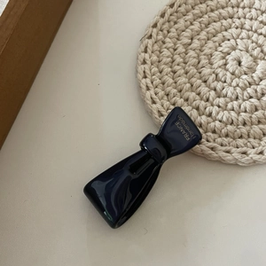 Fermaglio per capelli a fiocco blu lucido fatto a mano con logo oro stile francese