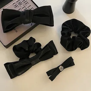 Vintage Black PU Leather Bow Hair Clip Scrunchie For Women Sweet Metal Flower Hair Claw Elegant Daily Hair Accessories