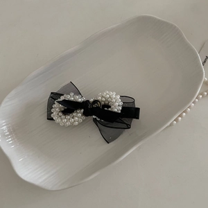 Elegant black mesh bow hair clip with pearl ring and gold number five charm for women