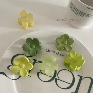 Mini Pince à Cheveux Fleur en Acrylique Mat Style Coréen INS Série Vert Frais Petites Barrettes à Cheveux pour Femmes Filles Accessoires