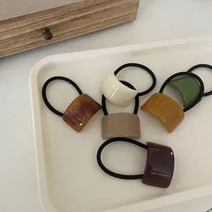 Chouchou Carré en Acrylique Minimaliste Bande Élastique Haute Élasticité Corde à Cheveux Rétro pour Femmes Accessoires