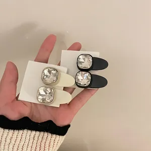 Korean Style Minimalist Square Crystal Hair Clips Black White Acrylic Rhinestone Side Clips For Women Girls Hair Accessories