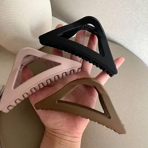 Minimalist Matte Triangle Hair Claw Clip Large Hollow Acrylic Shark Hairpin Elegant Hair Updo Headwear For Women Daily Styling