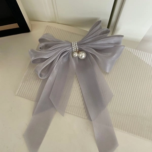 Barrette à cheveux nœud en maille grise avec pendentifs en perles style coréen chic