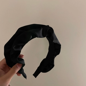 Elegant black pleated satin headband for women with high-end silk gloss and ruched design
