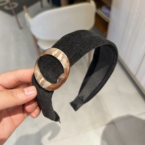 Maillard black wide knit headband with vintage resin ring buckle for women