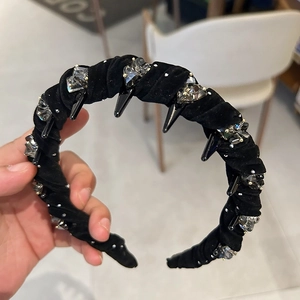 Vintage Black Velvet Ruched Spiked Headband With Gray Rhinestone Retro Padded Hair Band For Women Party Hair Accessories
