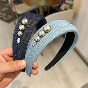 Serre-tête Rembourré en Denim Vintage Avec Fausses Künstliche Perles Et Étiquette En Métal Fait Main Bandeau Large Élégant Pour Femme