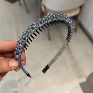 Sparkling royal blue crystal headband with anti-slip inner teeth for women's hairstyling