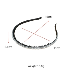 Dimensions détaillées du serre-tête avec perles et strass montrant la largeur 0,8cm