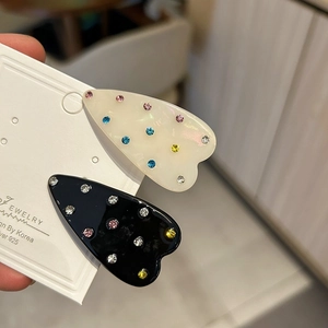Lot de barrettes à cheveux en forme de cœur avec cristaux colorés pour femme