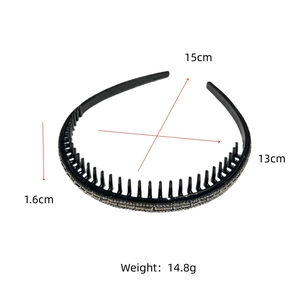 Détails du serre-tête avec strass et dents antidérapantes incluant dimensions et poids