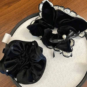 Vintage Elegant Black Velvet Scrunchie For Women White Lace Edge Bow Artificial Pearl Rhinestone Large Hair Tie Hair Accessories