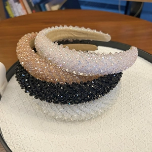 Serre-tête Rembourré en Cristal Synthétique avec Perles pour Femmes Large Serre-tête en Strass Étincelants Accessoire de Mariage