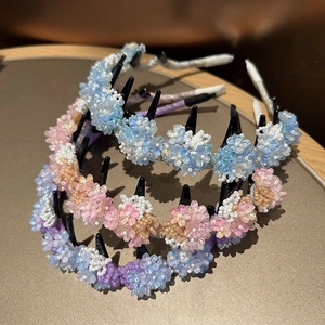 Floral beaded headband with colorful macaron beads and non-slip teeth for volume