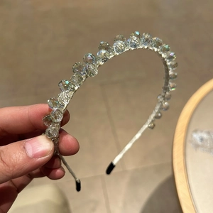 Serre-tête de luxe en cristal avec perles facettées pour un style princesse élégant et chic