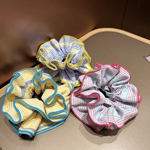 Style Coréen Frais Tissu de Coton Rayé Grand Scrunchie Fait à la Main Bordure Contrastée Attache Cheveux Pour Femme