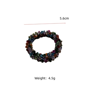 Close-up of a 5.6cm colorful beaded elastic hair ring with weight and size specifications