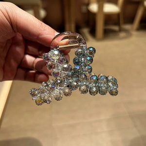 Pince à cheveux en cristal dégradé avec éclat boréal et ressort métallique solide