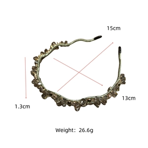Detail showing crystal headband measurements with width 1.3cm and weight 26.6g
