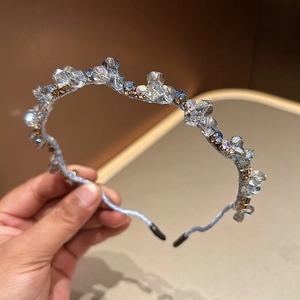 Elegant forest style hairband with sparkling blue and clear crystals for women