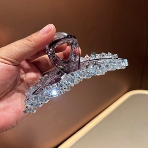 Elegant Crystal Rhinestone Hair Claw Clip For Women Geometric Beaded Shark Clip Large Resin Hairpin Styling Jewelry Accessory