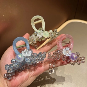 Handmade Beaded Crystal Hair Claw Clip For Women Elegant Rhinestone Flower Tassel Shark Clip High End Fairy Hair Accessories