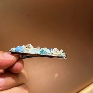 Floral alloy hair clip with blue rhinestones and white 3D flowers for women