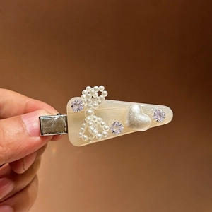 Barrette à cheveux élégante crème avec perles et strass pour accessoire de cheveux été