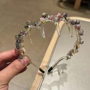 Luxurious non-slip crystal headband with colorful rhinestones and integrated hair comb teeth