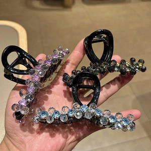 Elegant Women Artificial Crystal Beaded Hair Claw Clip Korean Style Round Geometric Shark Clip Non Slip Hair Accessory