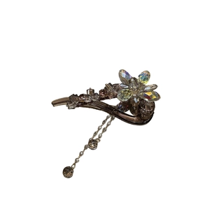 Barrette à cheveux fleur en cristal de luxe avec perles et chaînes à pompons