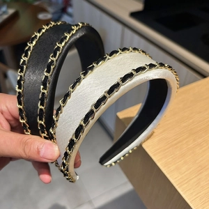 Serre-têtes vintage à double chaîne en noir et crème pour une coiffure très élégante