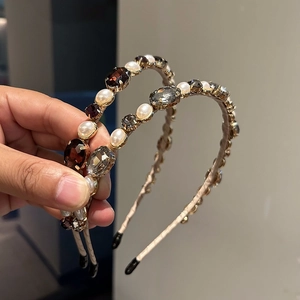 Vintage Luxurious Alloy Rhinestone Faux Artificial Pearl Headband Elegant Geometric Crystal Hair Hoop For Women Party Hair Accessories