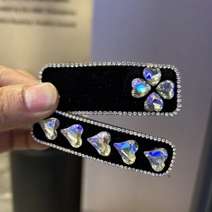 Vintage Black Velvet Rhinestone Heart Hair Clip Elegant Clover Square BB Clip Bangs Side Pin Accessories For Women