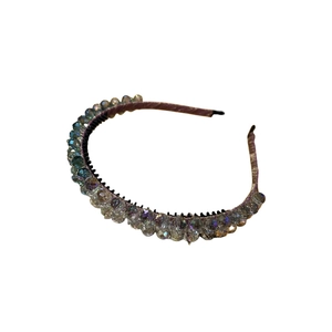 Cerchietto di cristallo scintillante con strass di lusso su telaio in metallo