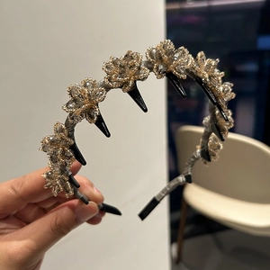 Elegant crystal flower headband with teeth comb, grey fabric base and vintage beads