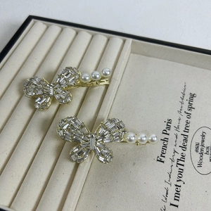 Elegant Gold Butterfly Hair Clip With Zircon Rhinestone And Imitation Artificial Pearl French Vintage Duckbill Clip Fashion Hair Accessories For Women