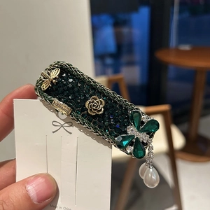 Vintage Emerald Green Rhinestone Hair Clip For Women Golden Bee Rose Butterfly Design With Teardrop Artificial Pearl Tassel Accessory