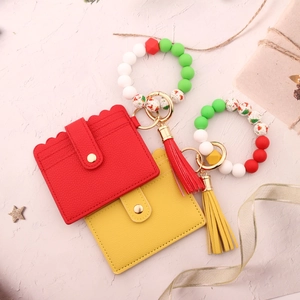 Christmas Silicone Bead Wristband Keychain With Scalloped PU Leather Card Holder Tassel For Women Holiday Fashion Accessory