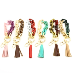 Set de porte-clés bracelet en chaîne acrylique avec anneau doré et glands colorés